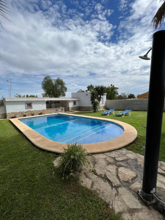 Chalet En La Barrosa, Piscina+Bbq+Grifo De Cerveza شيكلانا دي لا فرونتيرا المظهر الخارجي الصورة